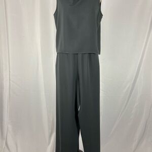 Dusan Minimalist Size Large Silk Gray Chic Sleeveless Top and Pants